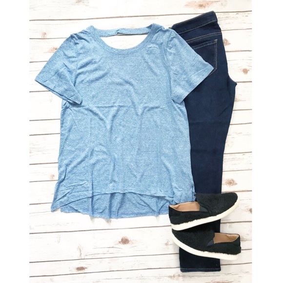 Blue Top - Picture 1 of 2